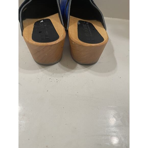 Metallic Blue Swedish Clogs - Picture 5 of 6